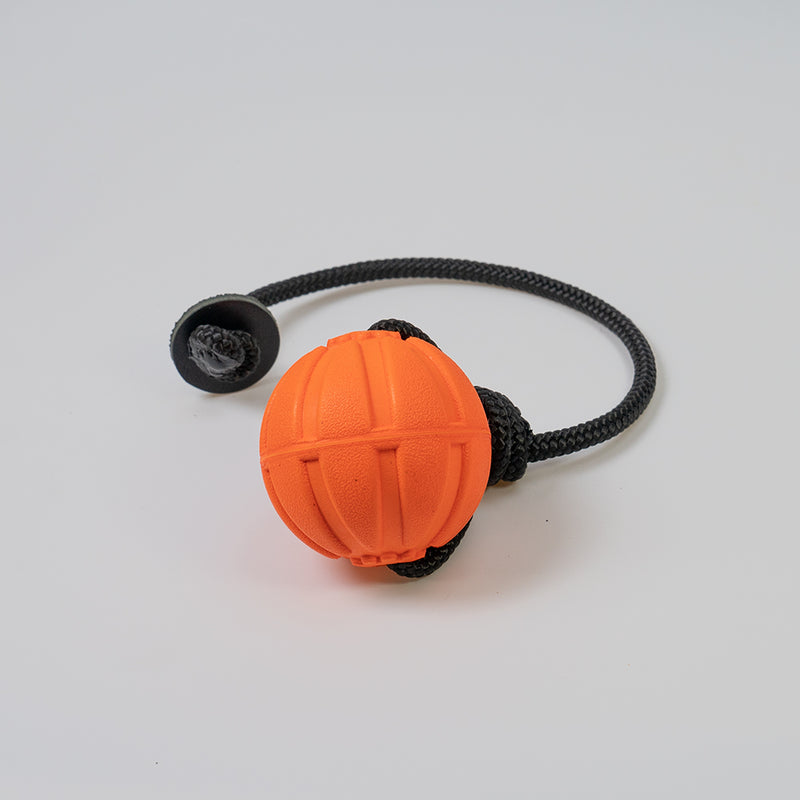 SuperFoam Ball, orange, mit Schnur und Lederstop FRABO