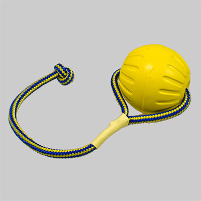 Foam Ball 8,9 cm mit Wurfseil FRABO